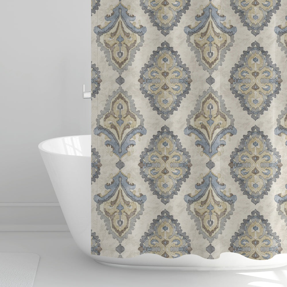 QueenHarbor_ShowerCurtainCrop_739378d7-ce20-4d9b-ac64-d317ac59dbcb